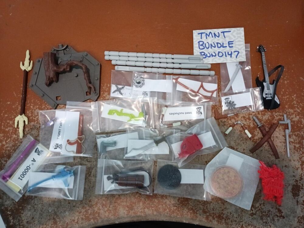 TMNT Parts Weapons Accessories Bundle Lot 30+ Pieces